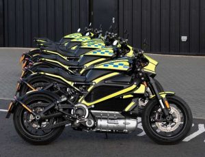 Для патрулирования климатического саммита COP26 используются электромотоциклы Harley-Davidson