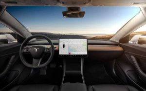 Первая авария Tesla при использовании программного обеспечения Full Self-Driving