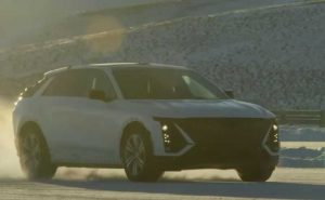GM выпустили видео с прототипом Cadillac Lyriq