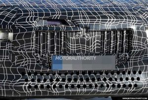 В сети появились шпионские снимки электрической версии будущего поколения BMW i7 2023 года