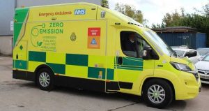 На саммите COP26 Национальная служба здравоохранения Великобритании представила новые водородно-электрические кареты скорой помощи