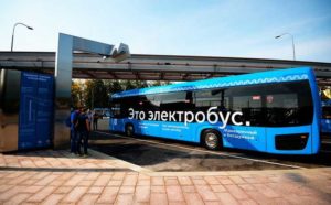 В Москве за год почти вдвое выросла протяжённость маршрутов электробусов