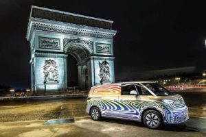 Volkswagen собирается представить электрический микроавтобус ID.Buzz в следующем месяце