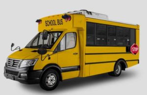 Компания GreenPower запустила производство электрического школьного автобуса Nano BEAST