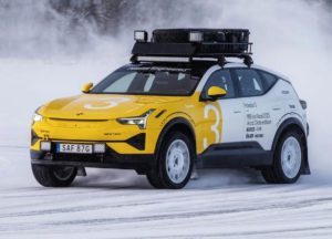 В свет вышли Polestar 3 и Polestar 4 для Arctic Circle