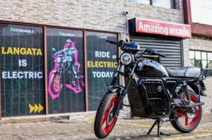 Фирма ARC Ride получает средства на систему замены аккумуляторов