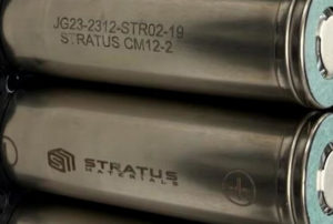 Ampere и Stratus Materials изучают бескобальтовые катоды для электромобилей Renault