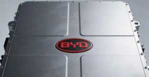 BYD ускоряют разработку натрий-ионных и твердотельных аккумуляторов