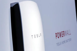 Tesla готовится к поставкам электроэнергии в Великобритании