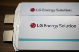 Компания LG Energy, ранее сосредоточенная на батареях для электромобилей, переходит к плану Б