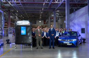 Компания BMW запустила производство аккумуляторов 6-го поколения